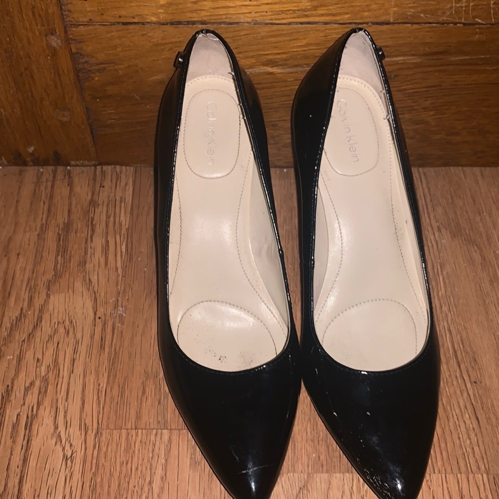 6 1/2 Calvin Klein black heels